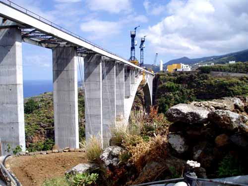 Brücke von Los Tilos im Nordosten der Insel La Palma